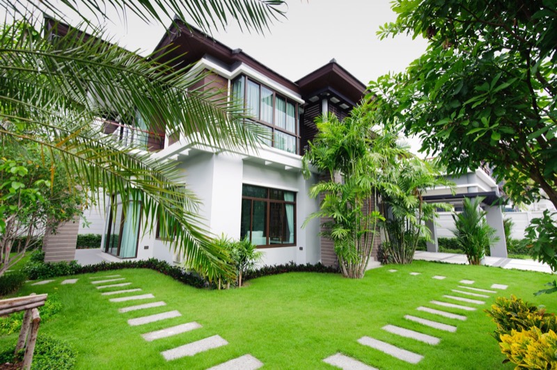 Property for sale in Paranaque, Cavite, Laguna