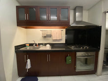 Load image into Gallery viewer, 2 Bedroom for Rent in the Makati Tuscany Condominium, Ayala Ave Makati (near Urdaneta Village)
