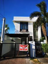 Load image into Gallery viewer, 3 Bedroom House for Sale in Don Bosco Better Living Paranaque near Skyway &amp; SM Bicutan
